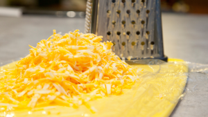 Read more about the article Why Shredding and Grating Your Own Cheese Is Best