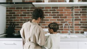 Read more about the article How to Get Picky Eaters to Eat Their Veggies